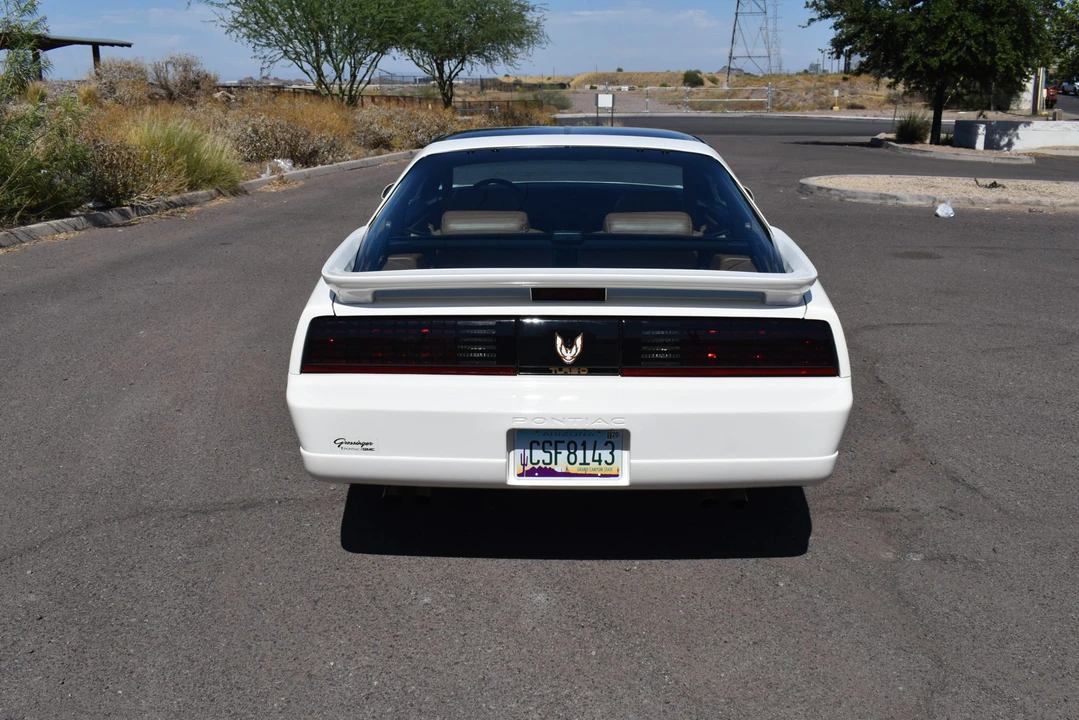 1989 Pontiac Firebird Trans Am 3rd Gen - Image 8 of 31
