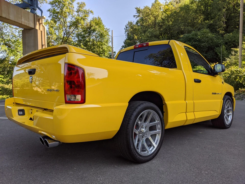 2005 Dodge Ram SRT-10 3rd Gen - Image 16 of 31