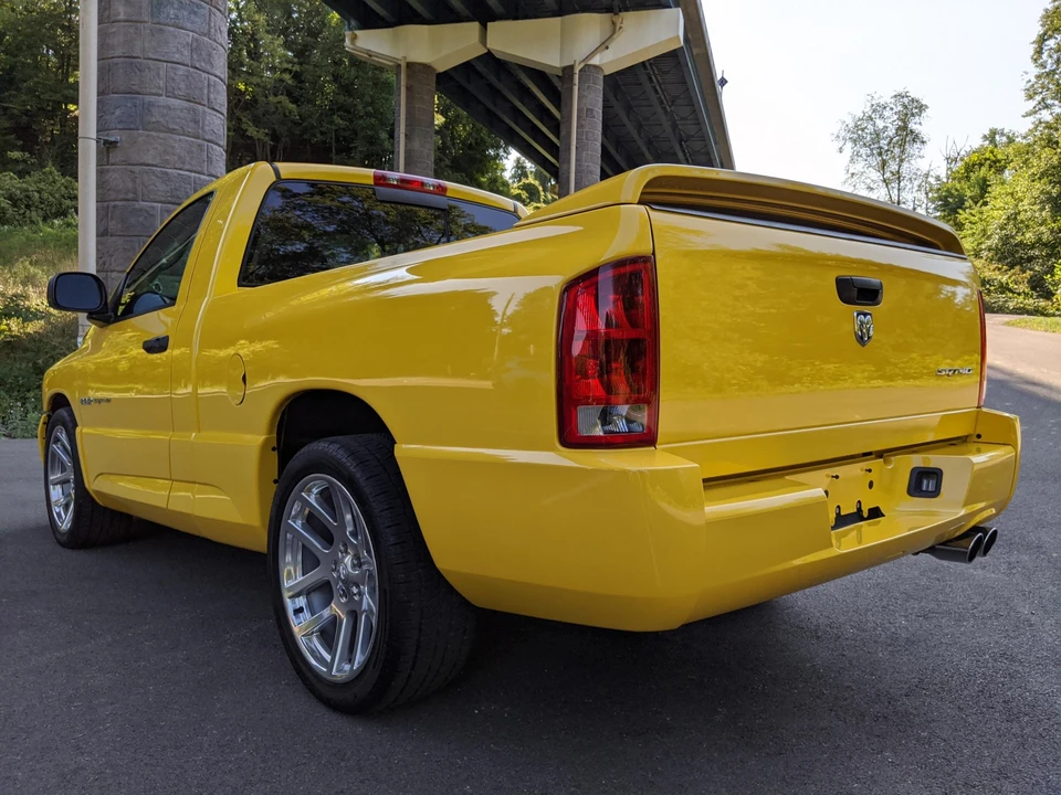 2005 Dodge Ram SRT-10 3rd Gen - Image 29 of 31