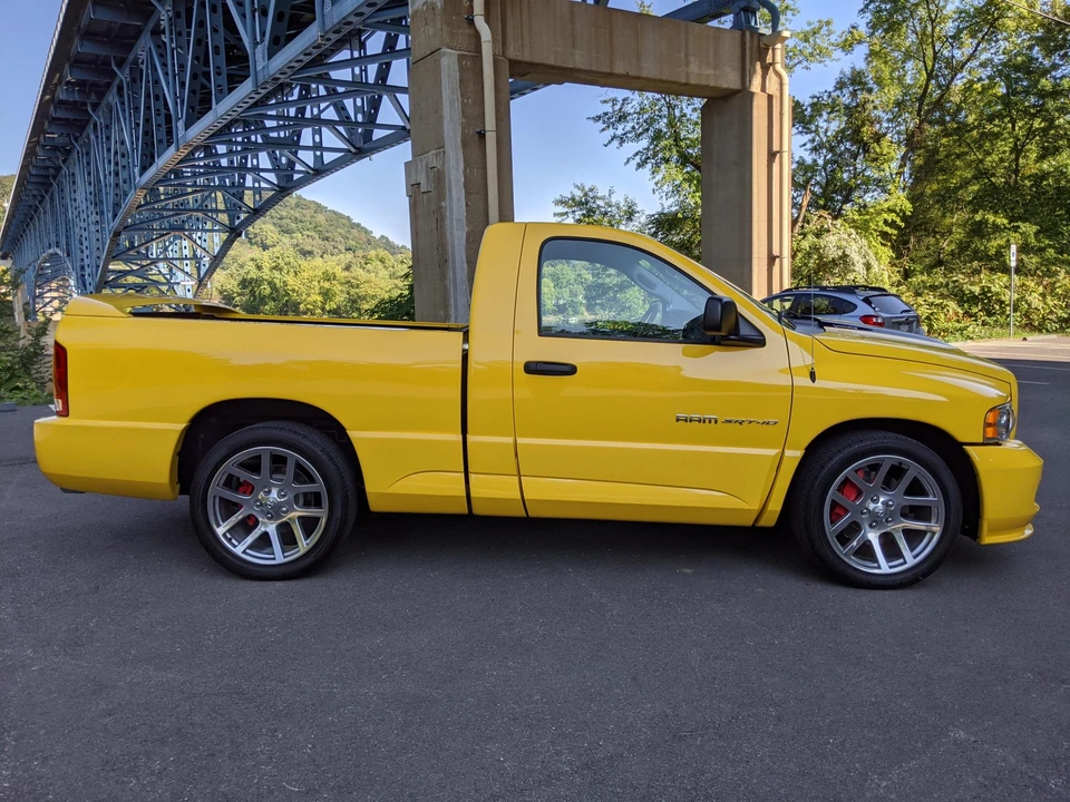 2005 Dodge Ram SRT-10 3rd Gen - Image 12 of 31