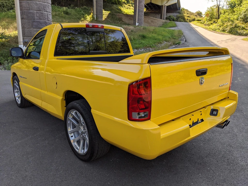 2005 Dodge Ram SRT-10 3rd Gen - Image 27 of 31