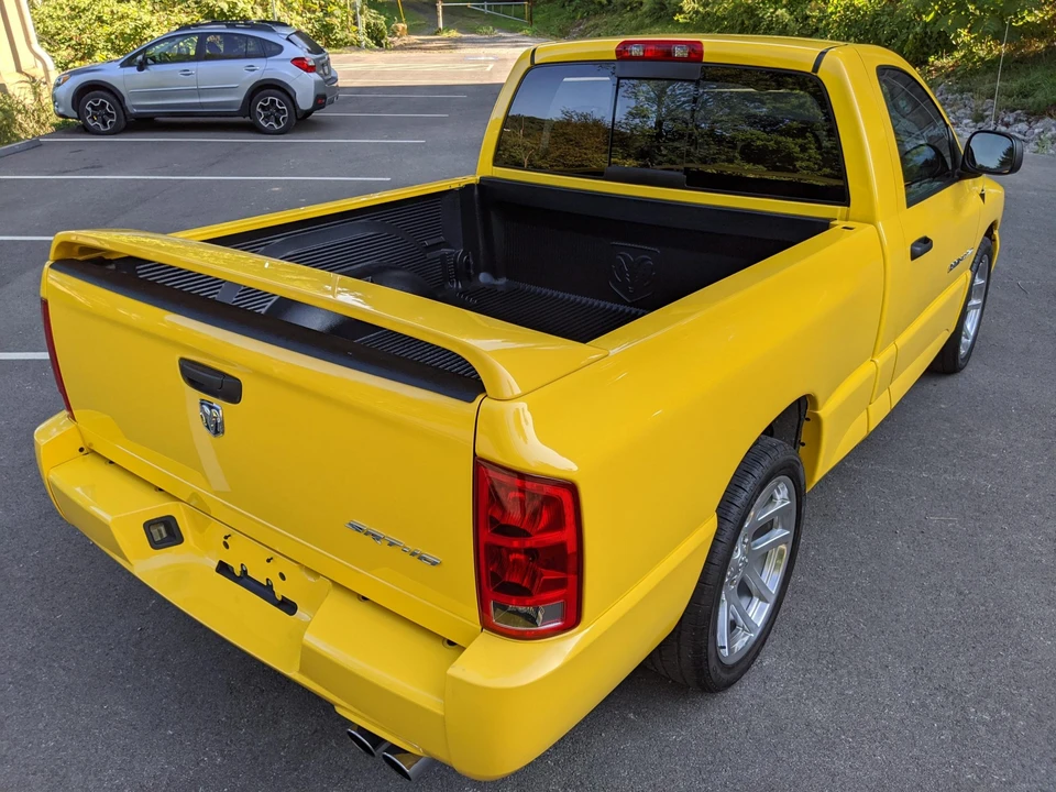 2005 Dodge Ram SRT-10 3rd Gen - Image 21 of 31