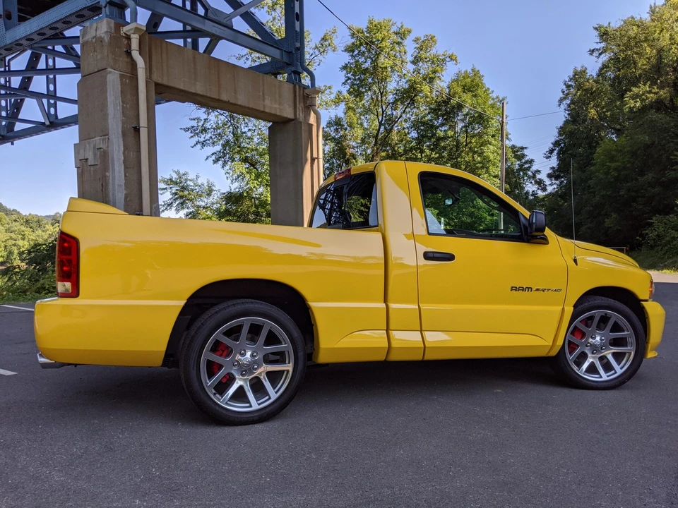 2005 Dodge Ram SRT-10 3rd Gen - Image 15 of 31