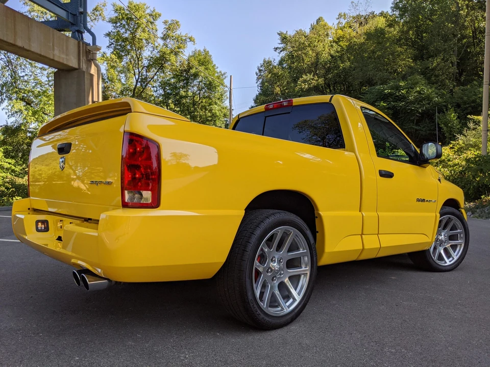 2005 Dodge Ram SRT-10 3rd Gen - Image 18 of 31