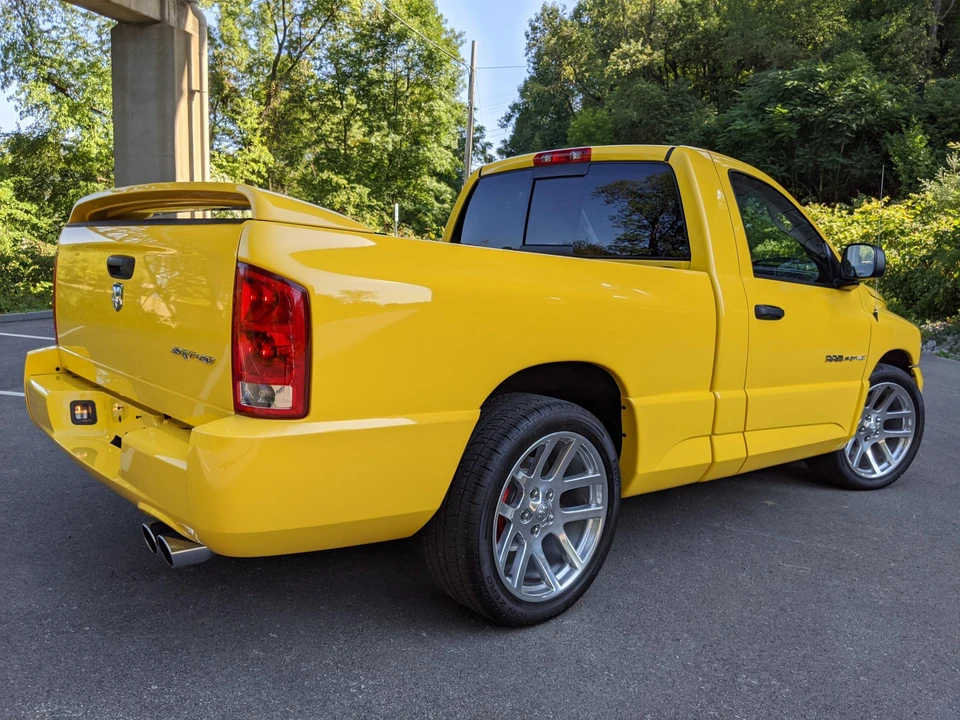 2005 Dodge Ram SRT-10 3rd Gen - Image 19 of 31