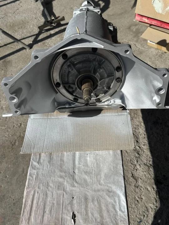 Parts & Memorabilia Gearboxes - Image 3 of 5