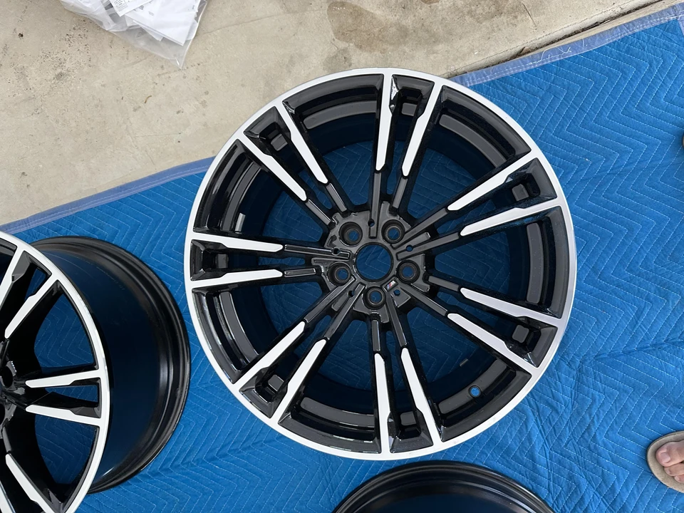 Parts & Memorabilia Wheels - Image 4 of 5