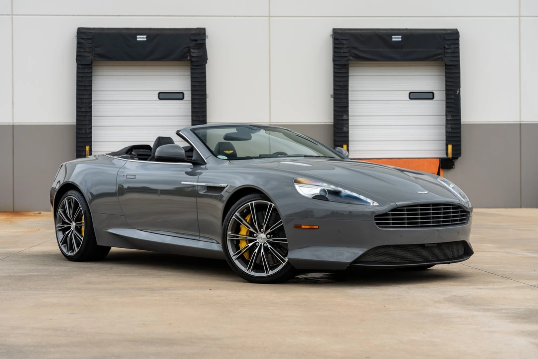 2015 Aston Martin DB9 - Image 15 of 31