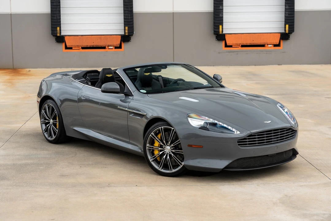 2015 Aston Martin DB9 - Image 16 of 31