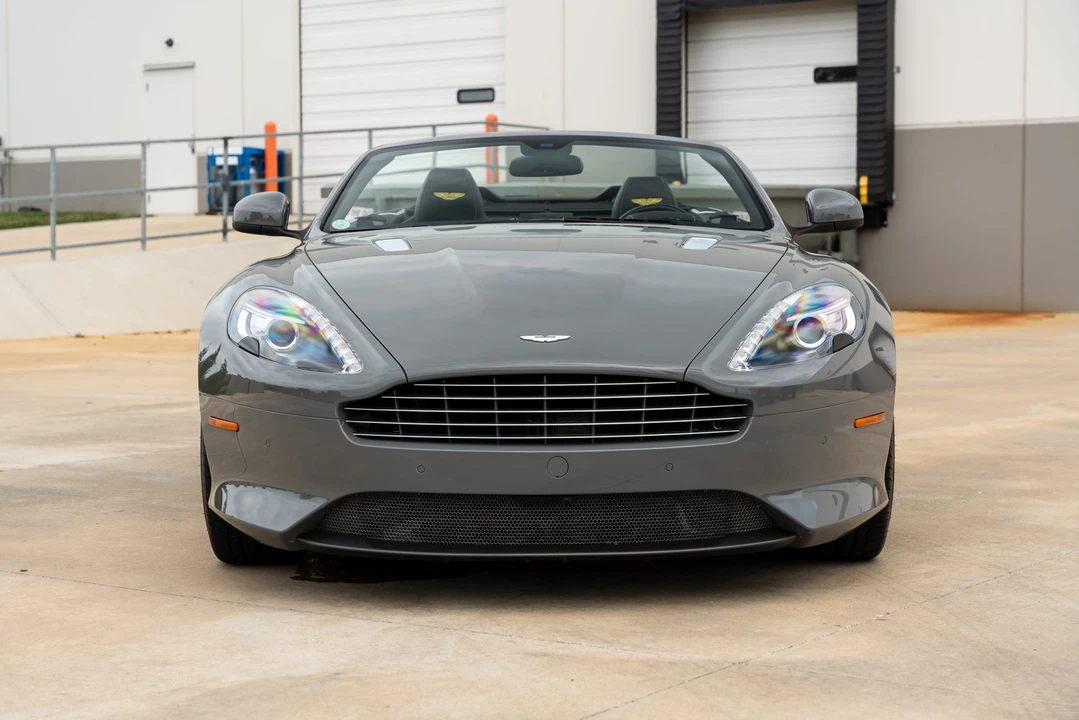 2015 Aston Martin DB9 - Image 11 of 31