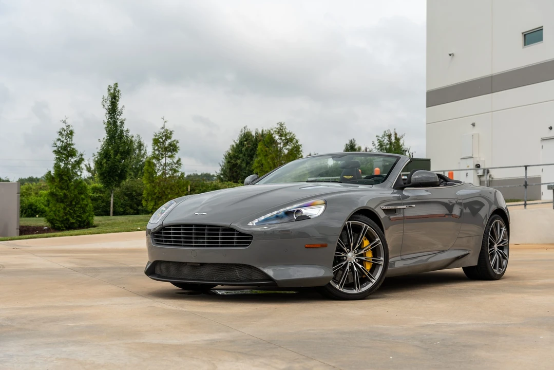 2015 Aston Martin DB9 - Image 9 of 31