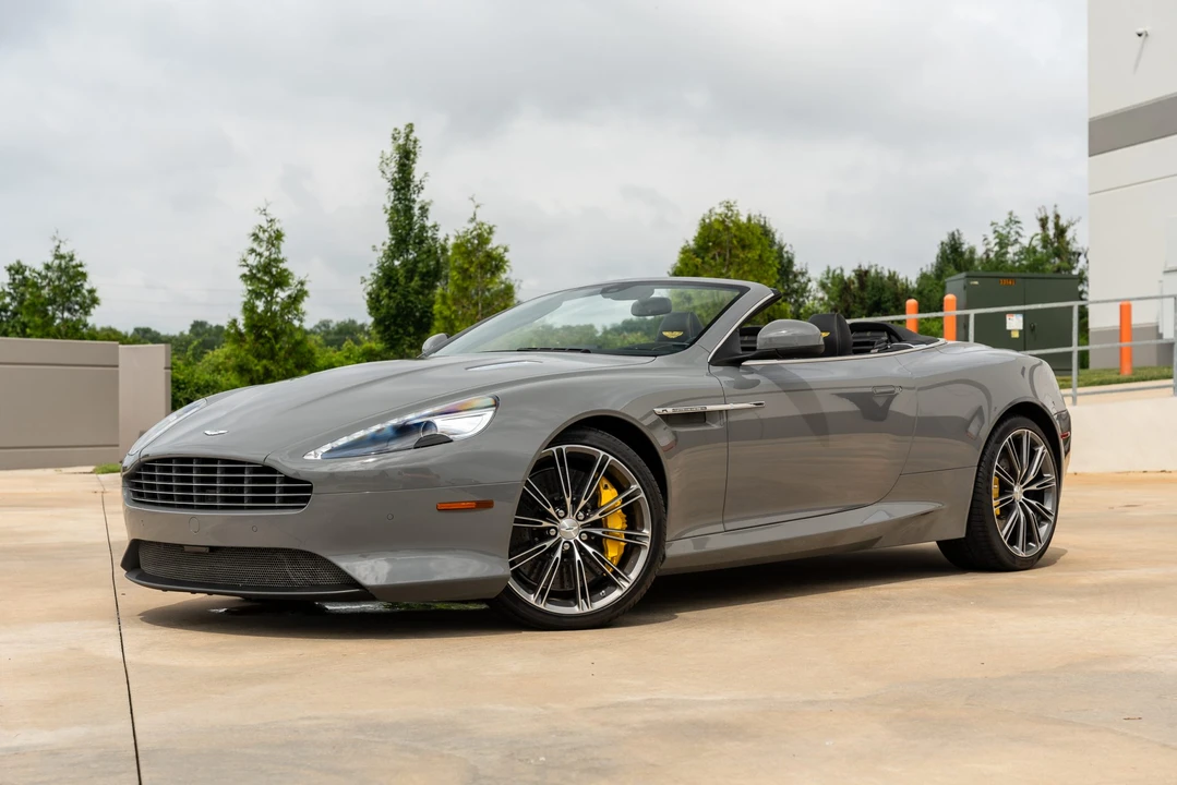 2015 Aston Martin DB9 - Image 8 of 31