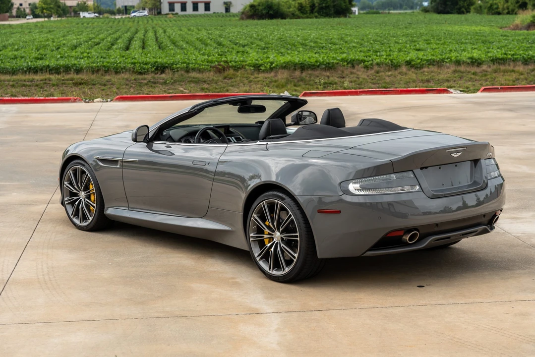 2015 Aston Martin DB9 - Image 23 of 31