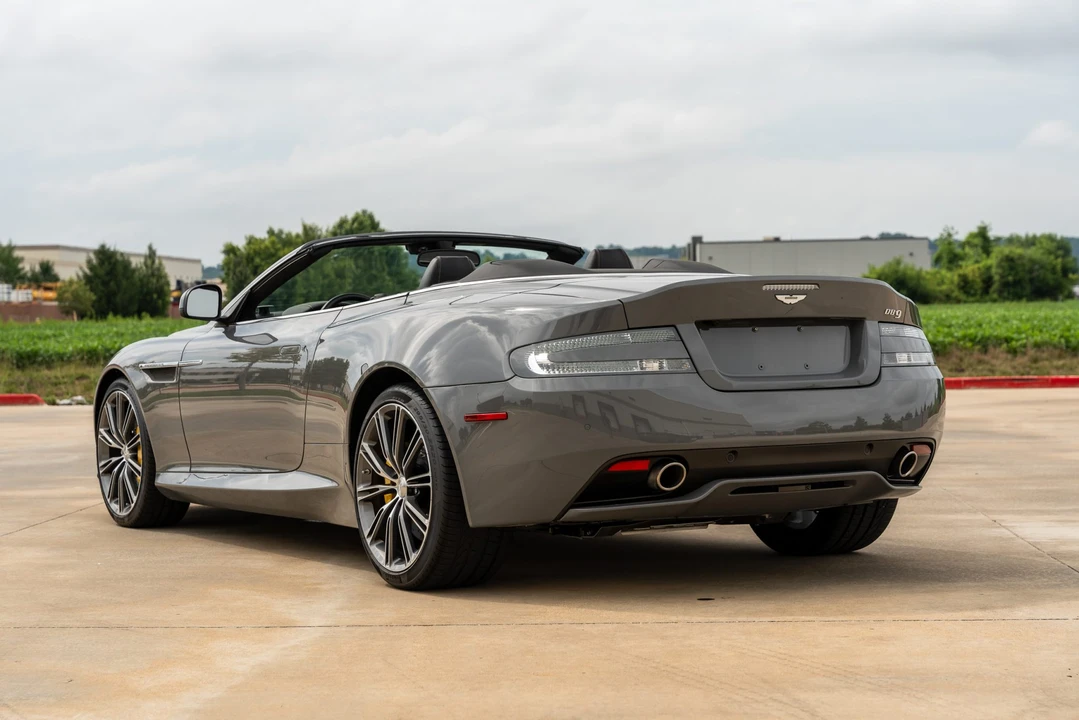 2015 Aston Martin DB9 - Image 22 of 31