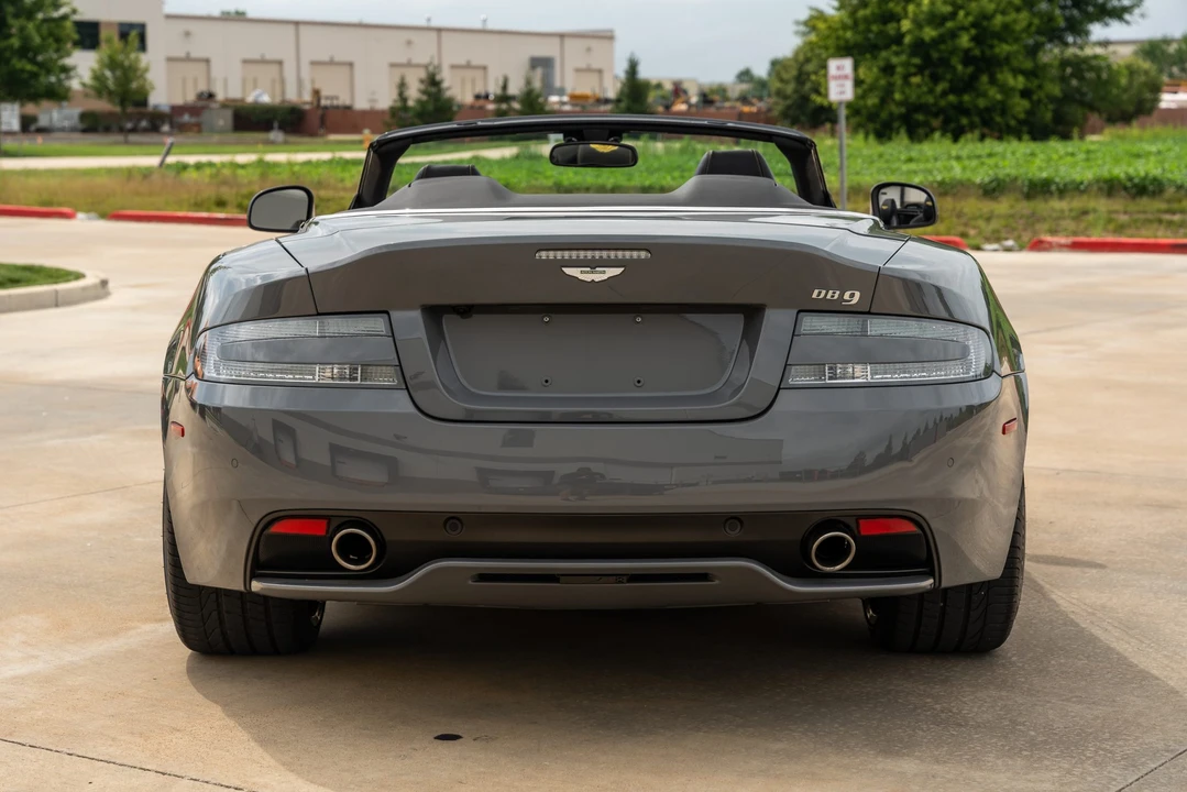 2015 Aston Martin DB9 - Image 20 of 31