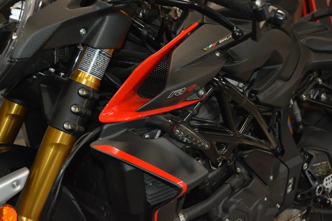 2023 MV Agusta Brutale - Image 9 of 31