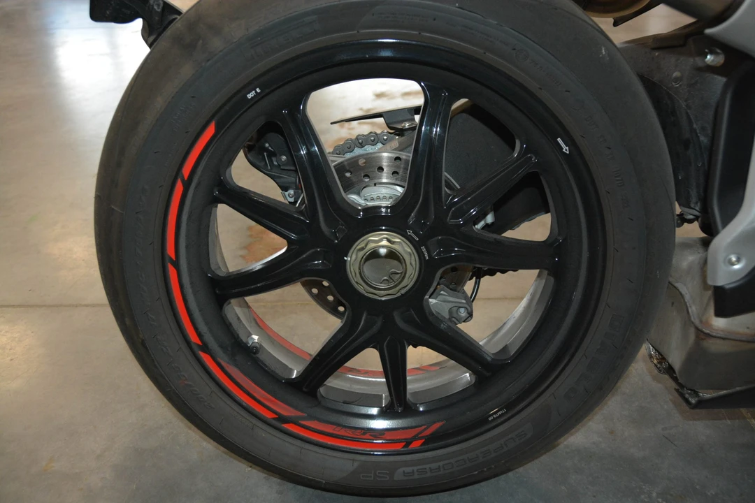 2023 MV Agusta Brutale - Image 22 of 31
