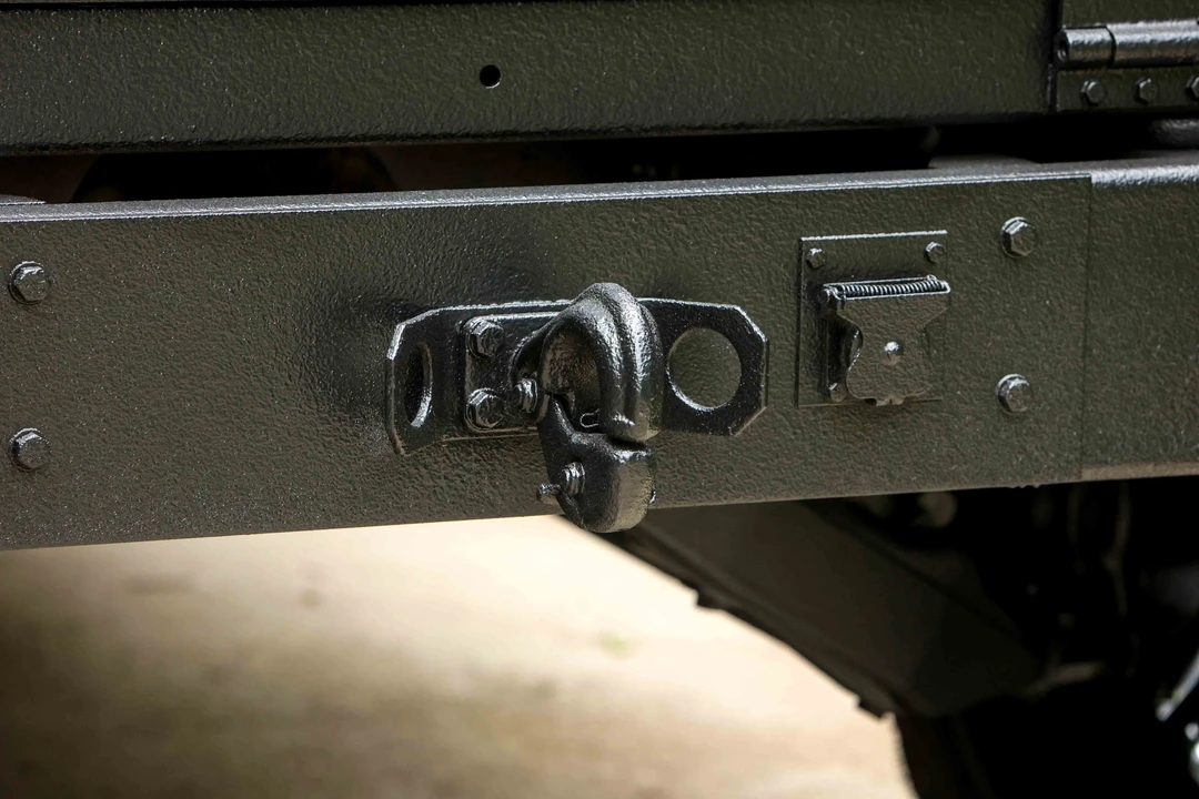 2005 AM General Hummer - Image 13 of 31