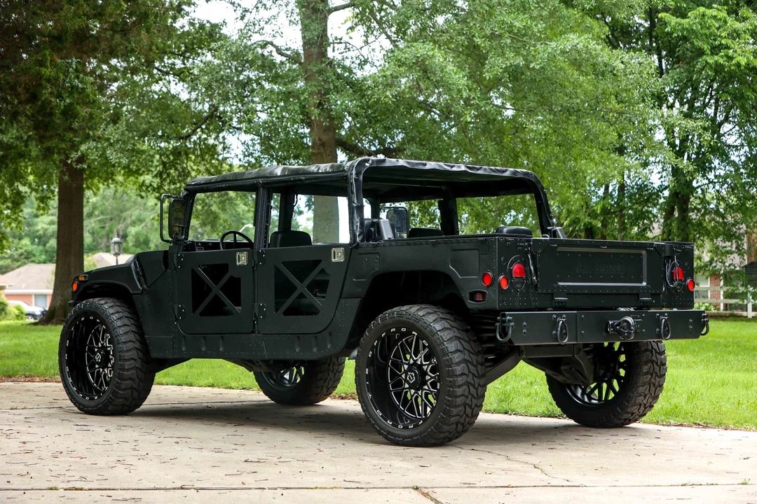 2005 AM General Hummer - Image 3 of 31