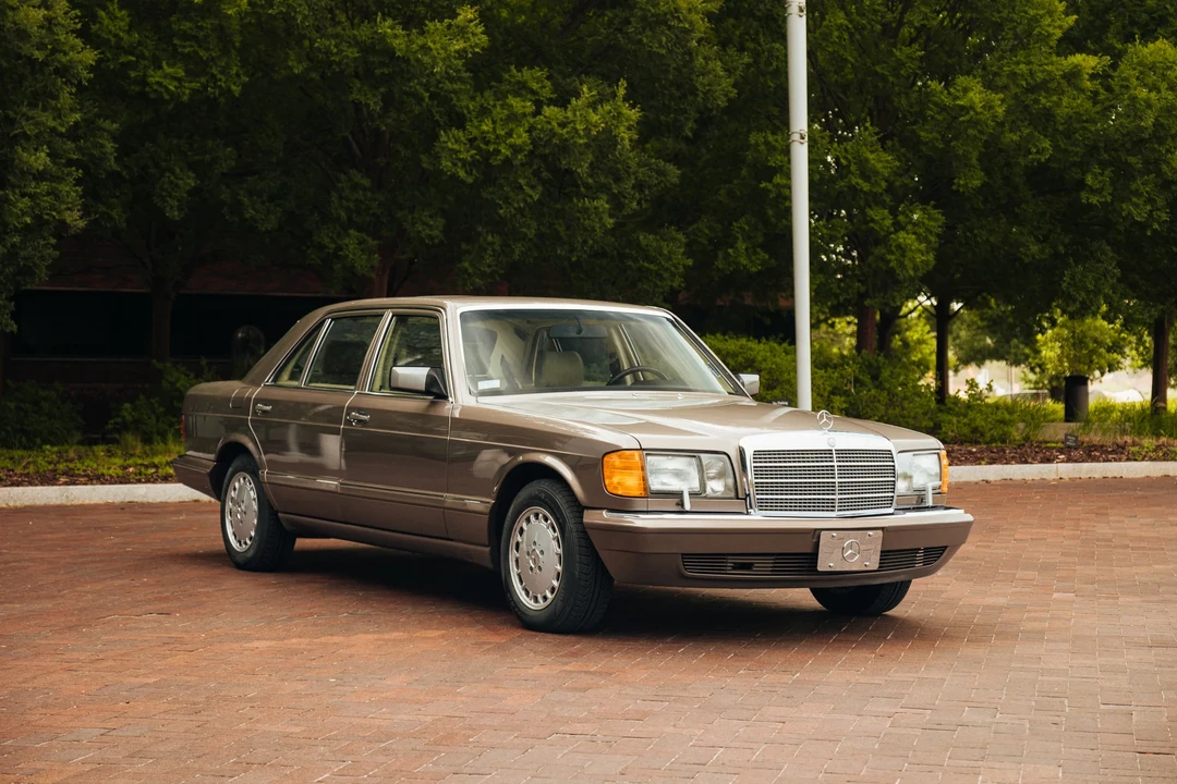 1989 Mercedes-Benz W126 S-Class Sedan - Image 5 of 31