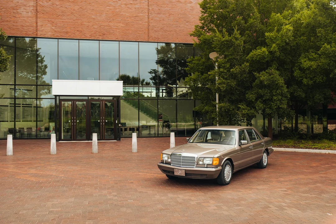 1989 Mercedes-Benz W126 S-Class Sedan - Image 11 of 31