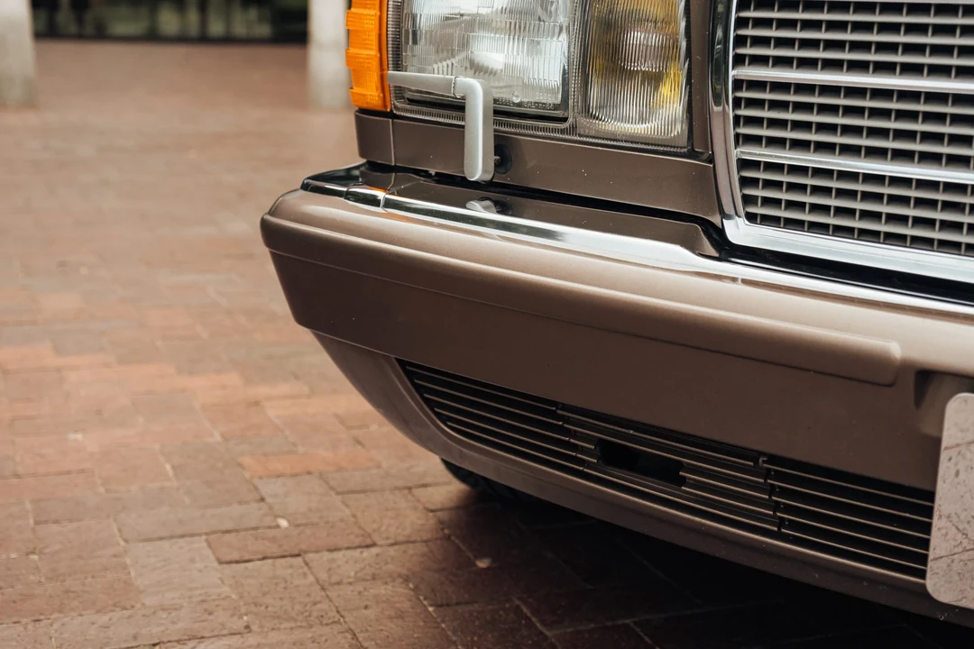 1989 Mercedes-Benz W126 S-Class Sedan - Image 29 of 31