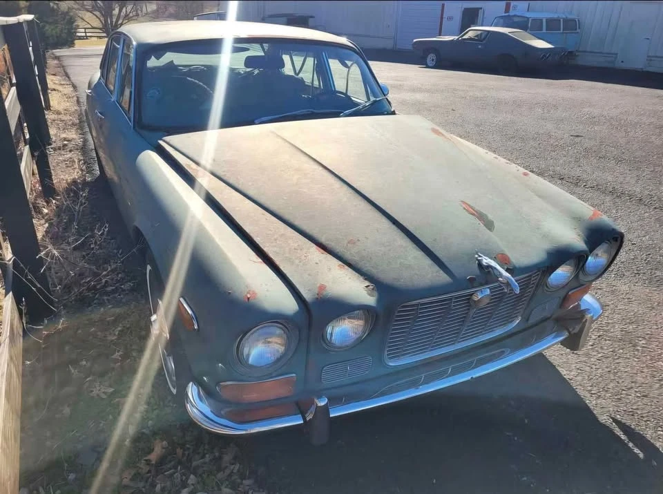 1970 Jaguar XJ - Image 2 of 8