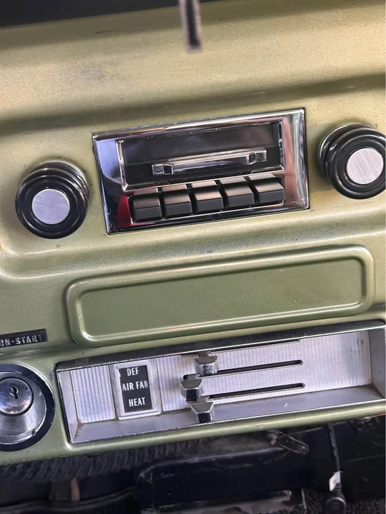 Chevrolet C/K 2nd Gen - Image 4 of 5