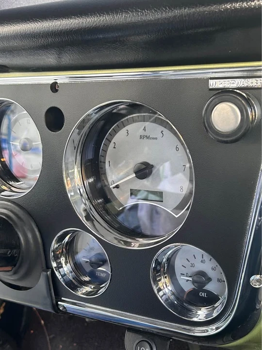 Chevrolet C/K 2nd Gen - Image 3 of 5