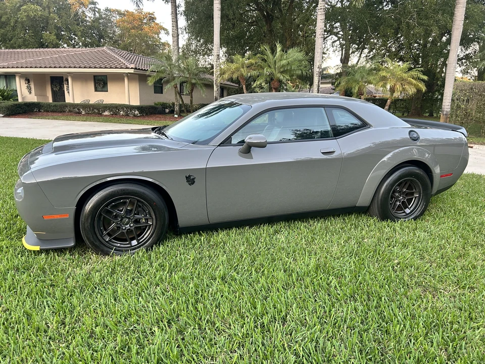 2023 Dodge Challenger SRT Demon & Super Stock 3rd Gen - Image 5 of 31