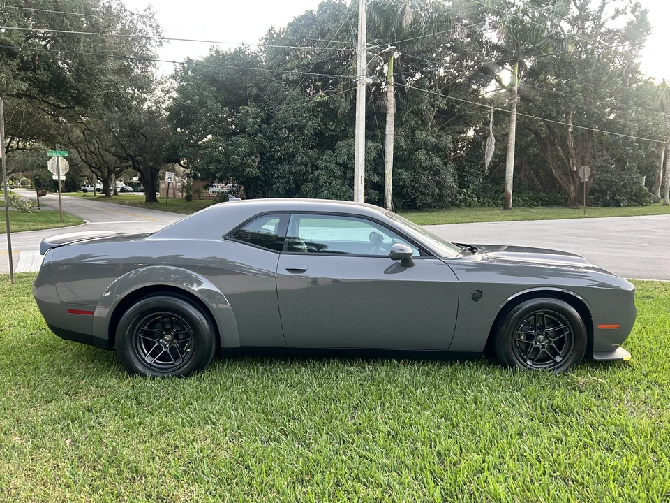 2023 Dodge Challenger SRT Demon & Super Stock 3rd Gen - Image 15 of 31