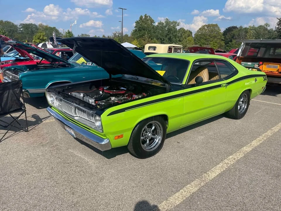 Plymouth Duster - Image 2 of 5