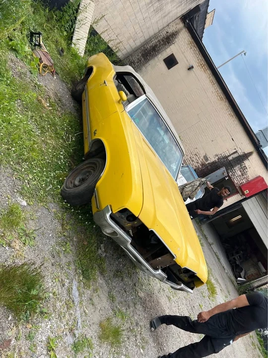 1971 Oldsmobile Cutlass 3rd Gen - Image 2 of 6