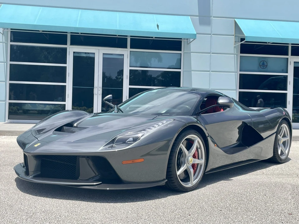 2014 Ferrari LaFerrari - Image 18 of 31