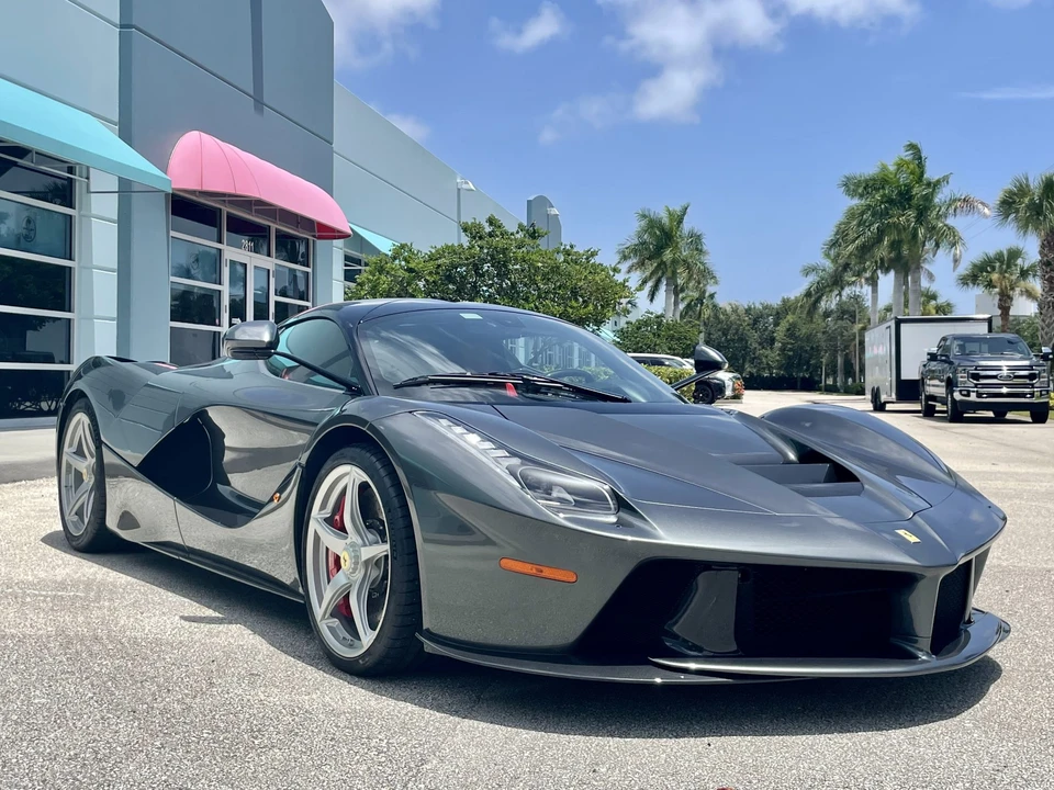 2014 Ferrari LaFerrari - Image 21 of 31