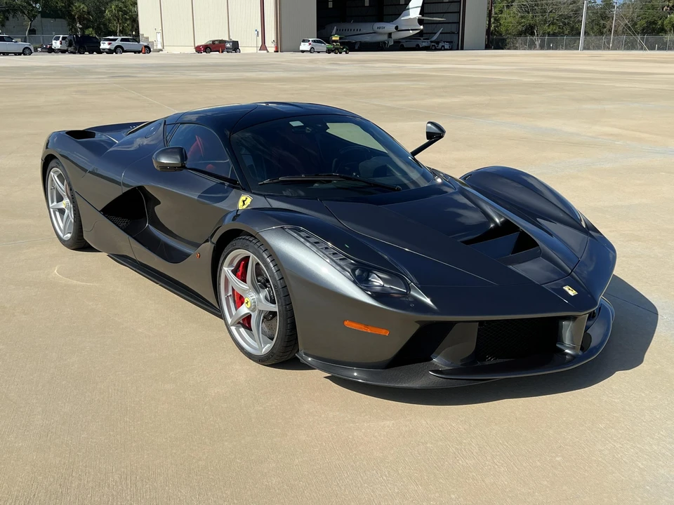 2014 Ferrari LaFerrari - Image 14 of 31