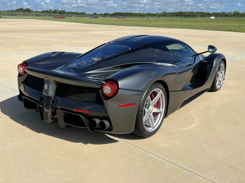 2014 Ferrari LaFerrari - Image 9 of 31