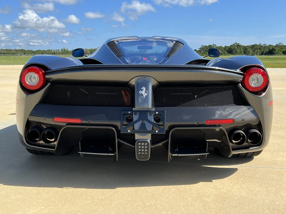 2014 Ferrari LaFerrari - Image 8 of 31