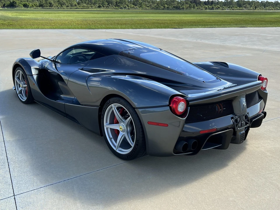 2014 Ferrari LaFerrari - Image 6 of 31