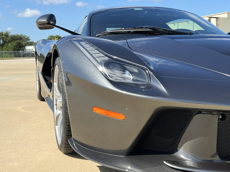 2014 Ferrari LaFerrari - Image 23 of 31
