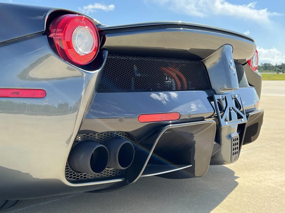 2014 Ferrari LaFerrari - Image 29 of 31