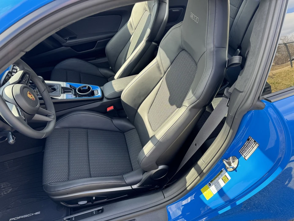 2024 Porsche 992 Carrera T - Image 12 of 20