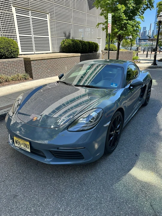 2017 Porsche 718 Cayman - Image 11 of 21