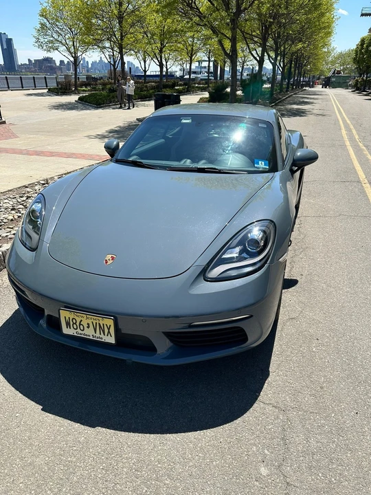 2017 Porsche 718 Cayman - Image 10 of 21
