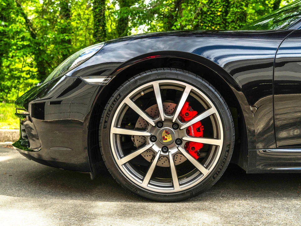 2017 Porsche 718 Cayman S - Image 13 of 31