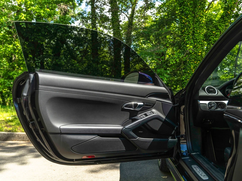 2017 Porsche 718 Cayman S - Image 21 of 31