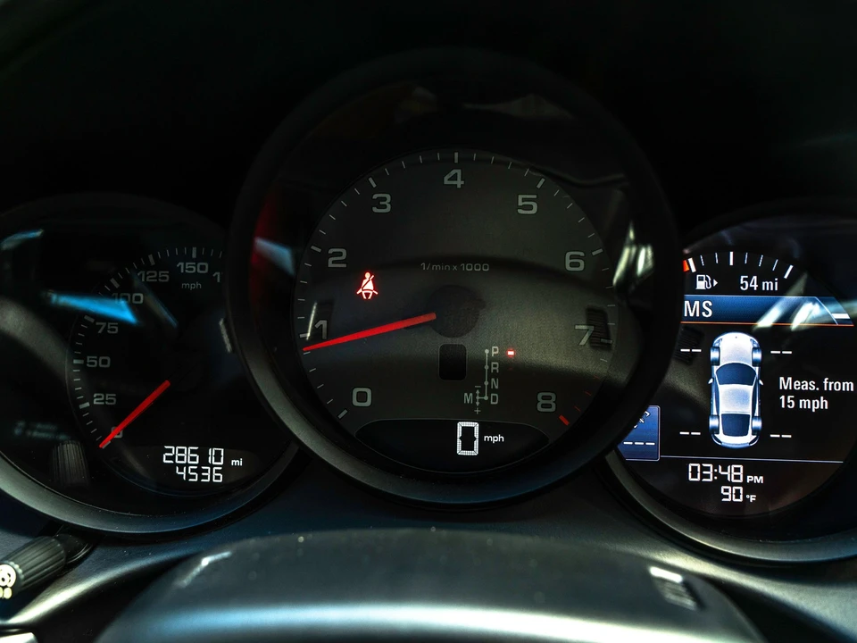 2017 Porsche 718 Cayman S - Image 27 of 31