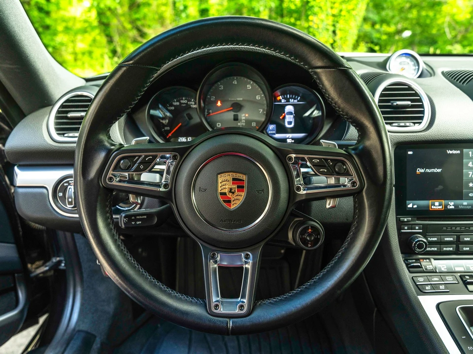 2017 Porsche 718 Cayman S - Image 26 of 31
