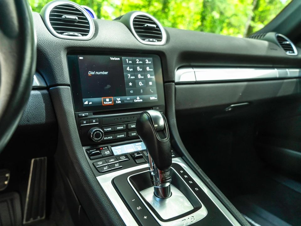 2017 Porsche 718 Cayman S - Image 28 of 31