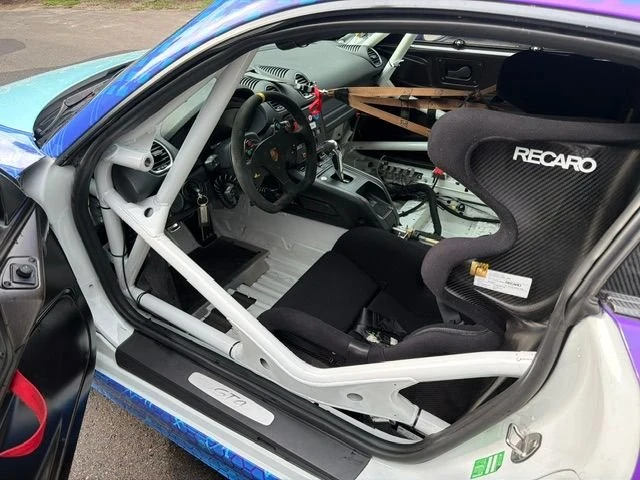 2020 Porsche 718 Cayman - Image 9 of 18
